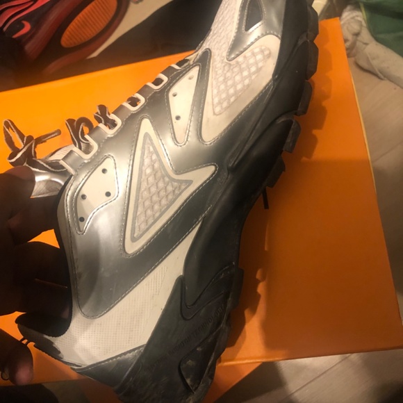 LV SHOES MEN - Picture 4 of 6